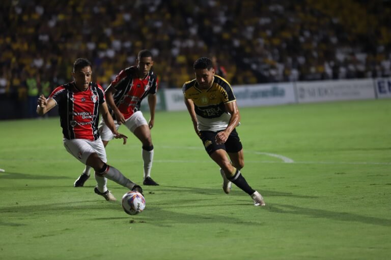 Joinville garante a segunda vaga na semifinal do Catarinense Fort Atacadista