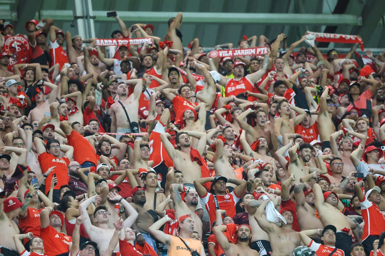 Torcedor colorado poderá adquirir o seu ingresso para o Grenal na Arena, nesta quarta-feira