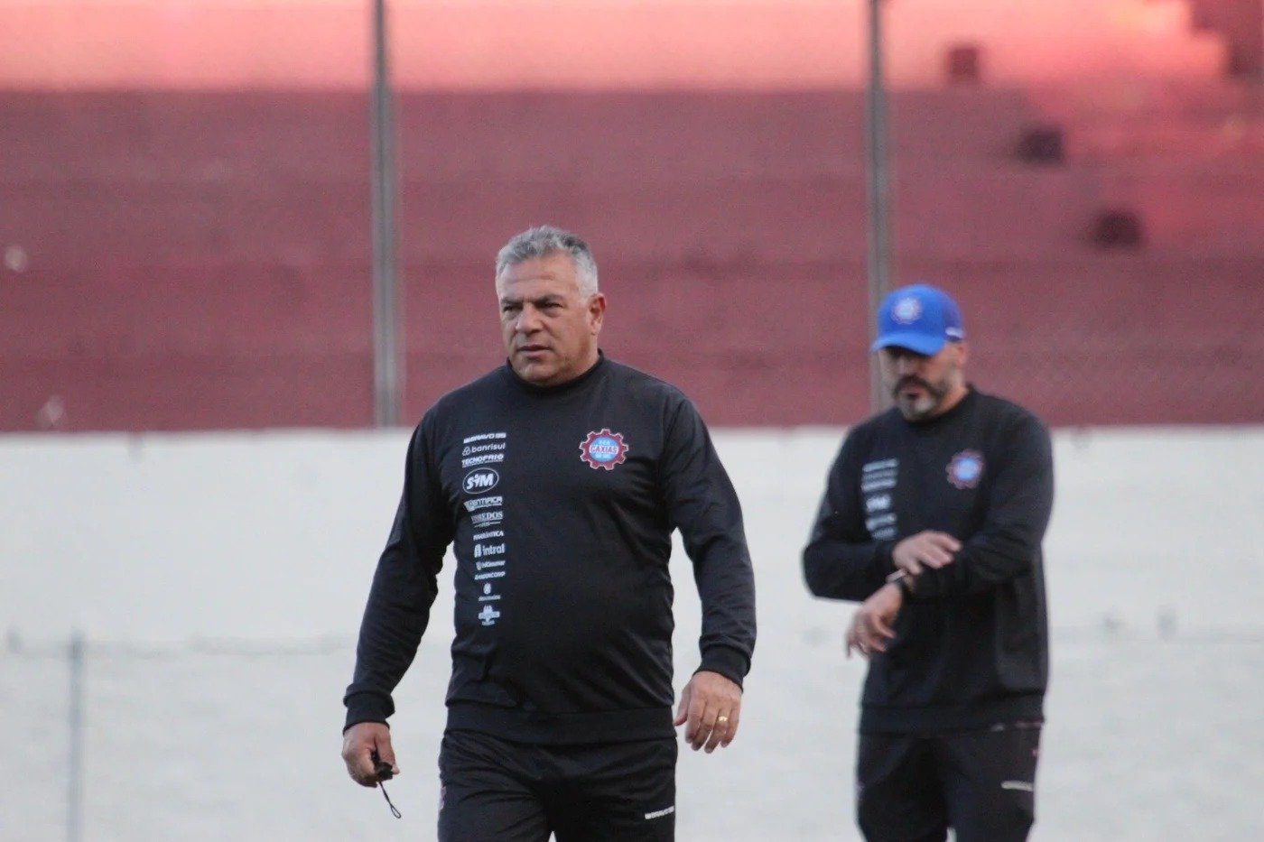 Luizinho Vieira não é mais treinador do Caxias